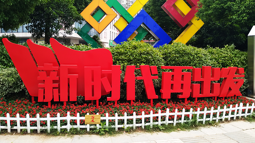 ���R����